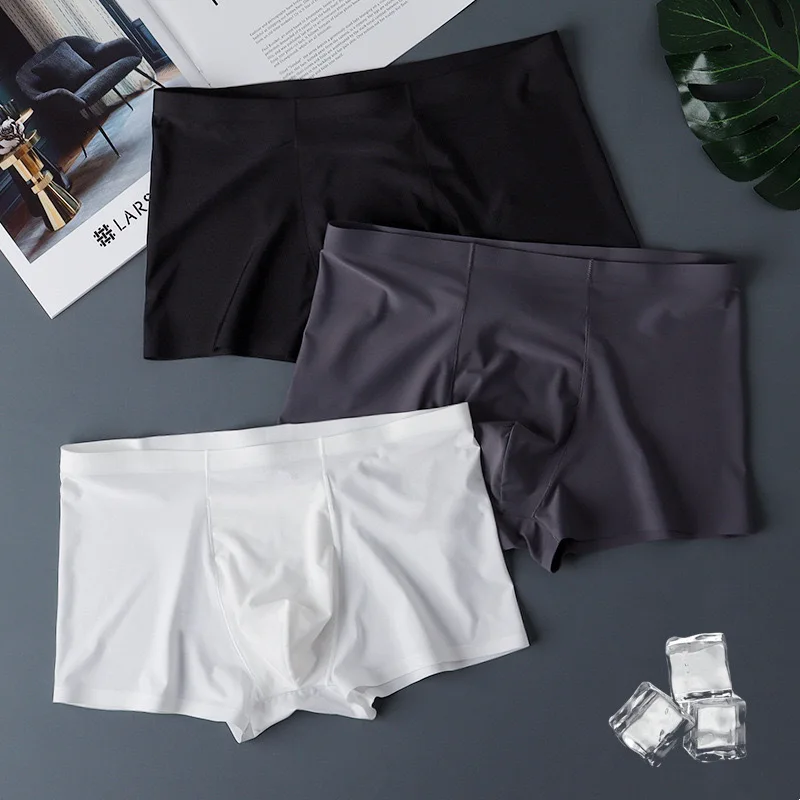 Men's Ice Silk Sexy Seamless Ultra-thin Boxer Briefs Shorts Underwear Underpants Male Breathable Panties
Men's Ice Silk Sexy Seamless Ultra-thin Boxer Briefs Shorts Underwear Underpants Male Breathable Panties