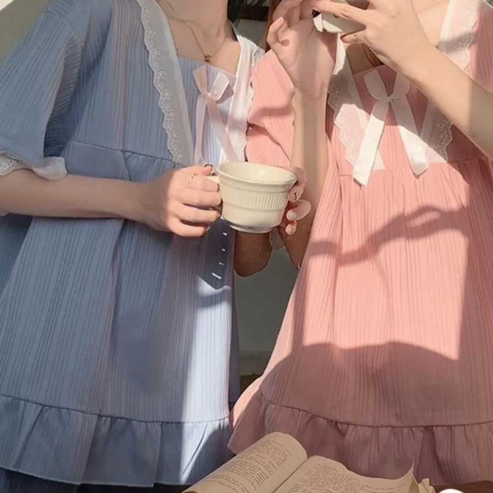 Casual Korean Women‘s Pajamas Set Cute with Chest Pads Short-Sleeved Pajamas Sweet Homewear Floral Sleepwear Spring Summer
Casual Korean Women‘s Pajamas Set Cute with Chest Pads Short-Sleeved Pajamas Sweet Homewear Floral Sleepwear Spring Summer