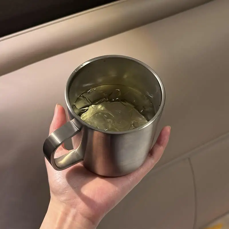 Large Capacity Stainless Steel Beer Cup Food Grade 2026 Personalized with Handle Anti-Fall Summer Good Things
Large Capacity Stainless Steel Beer Cup Food Grade 2026 Personalized with Handle Anti-Fall Summer Good Things