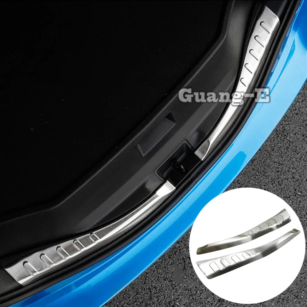 Stainless Steel Inner Internal Rear Bumper Trim Plate Lamp Frame Threshold Pedal 2PCs For Toyota RAV4 2014 2015 2016 2017 2018
Stainless Steel Inner Internal Rear Bumper Trim Plate Lamp Frame Threshold Pedal 2PCs For Toyota RAV4 2014 2015 2016 2017 2018