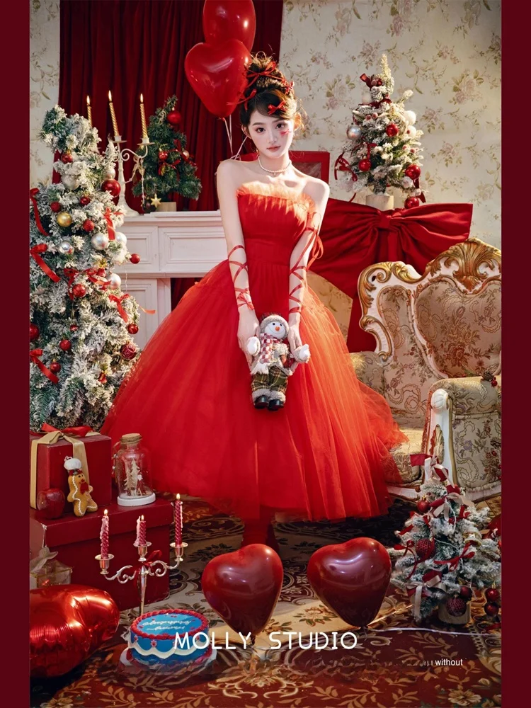 2026 New Year Christmas Red Atmosphere Girl's Portrait Photography Clothes Korean Style Studio New Design Birthday Dress
2026 New Year Christmas Red Atmosphere Girl's Portrait Photography Clothes Korean Style Studio New Design Birthday Dress