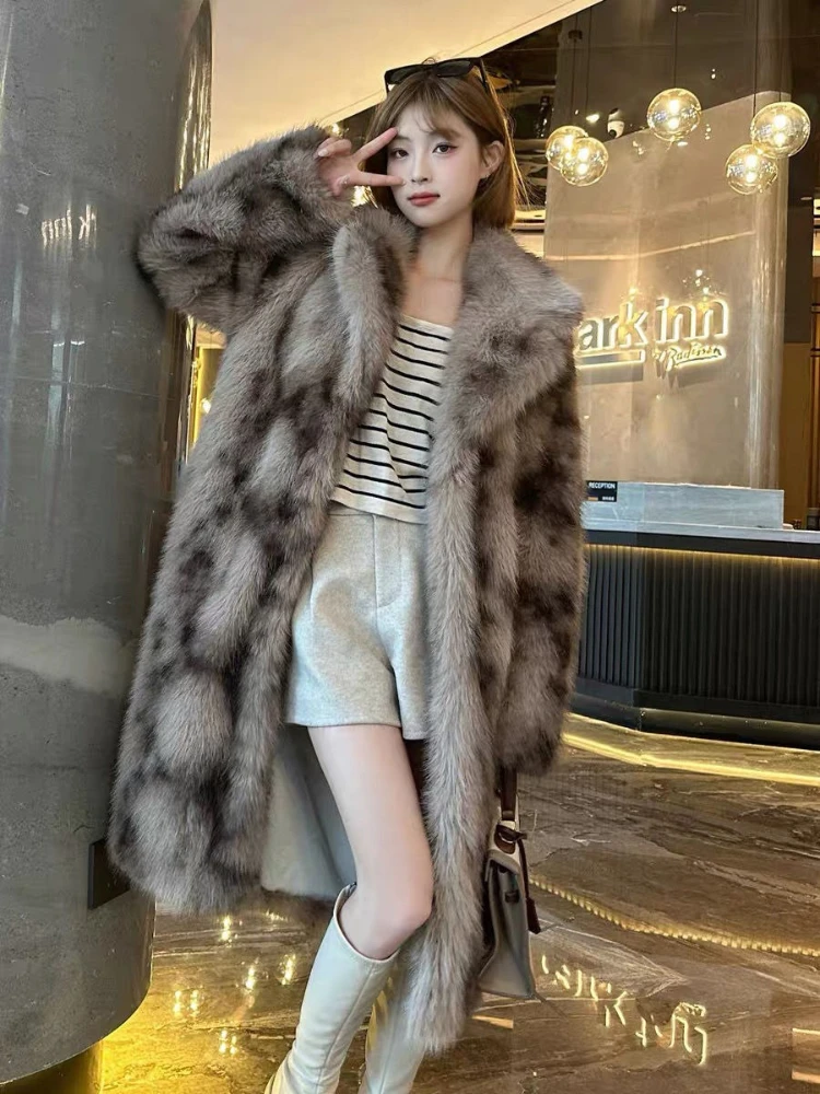 Lapel Long Faux Fur Coat For Women Luxury Solid Full Sleeve Furry Loose Jackets Fashion Ladies Winter Warm High Street Outerwear
Lapel Long Faux Fur Coat For Women Luxury Solid Full Sleeve Furry Loose Jackets Fashion Ladies Winter Warm High Street Outerwear