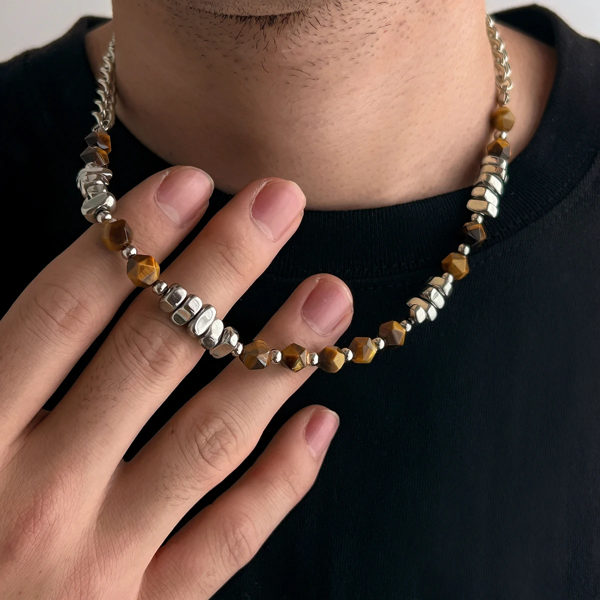 Lacteo Punk Silver Color Choker Adjustable Necklace for Men Stainless Steel Plastic Irregular Beads Trendy Aesthetic Jewelry New
Lacteo Punk Silver Color Choker Adjustable Necklace for Men Stainless Steel Plastic Irregular Beads Trendy Aesthetic Jewelry New