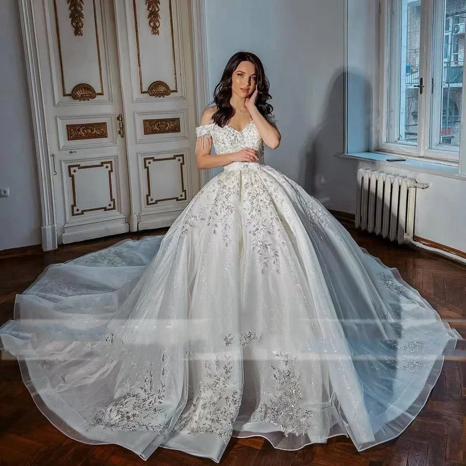 Flavinke Customized Shiny Sequined Ball Gown Wedding Dresses 2025 Sweetheart Dubai Princess Beaded Bridal Gowns Vestido De Noiva
Flavinke Customized Shiny Sequined Ball Gown Wedding Dresses 2025 Sweetheart Dubai Princess Beaded Bridal Gowns Vestido De Noiva