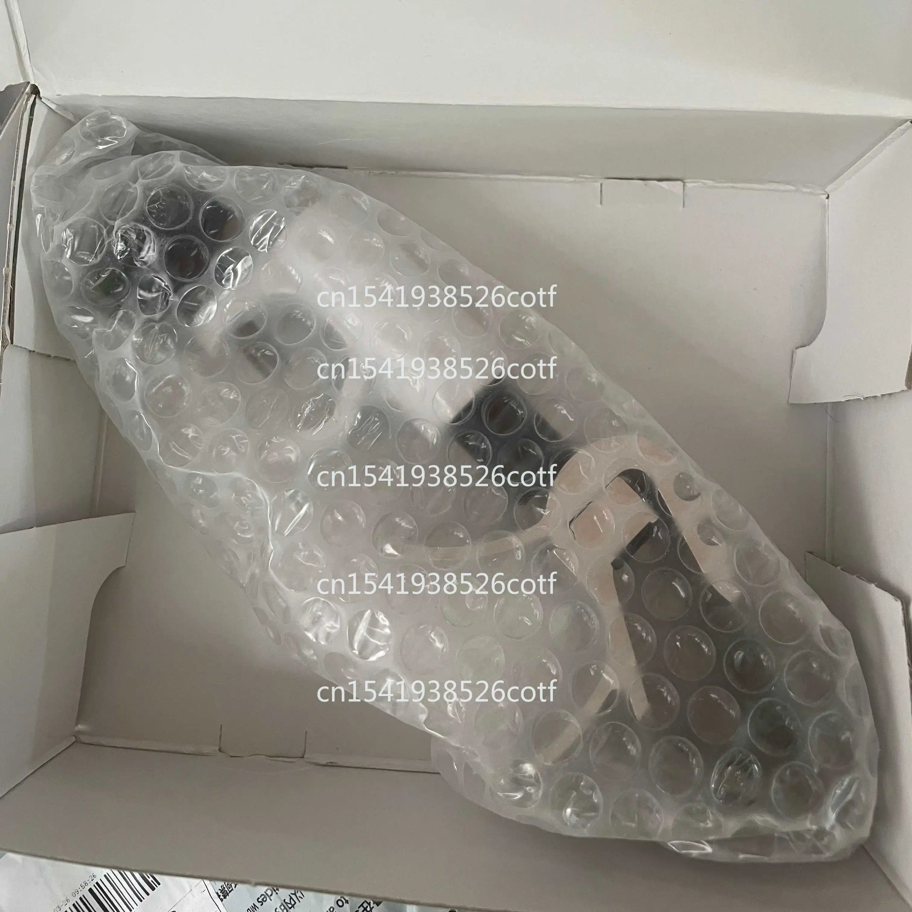 Fixed large clip, metal clip, original disassembly accessories, not brand new.
Fixed large clip, metal clip, original disassembly accessories, not brand new.