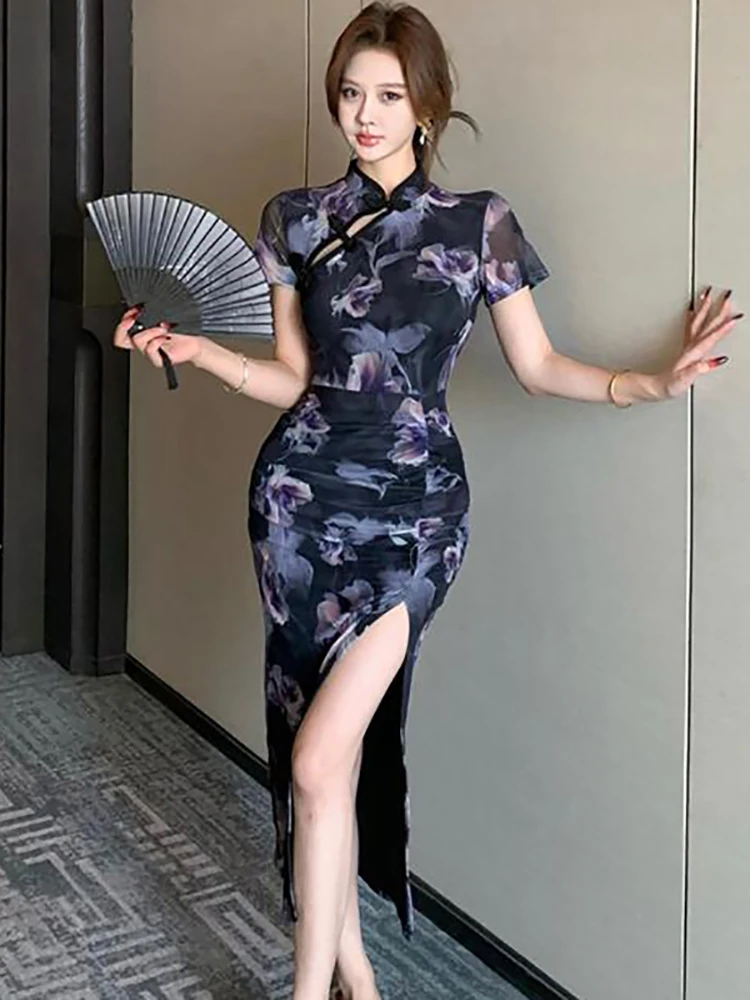 2025 Black Floral Mesh Chic Slit Long Dress Women Korean Vintage Hepburn Prom Dress Summer Elegant Bodycon Luxury Evening Dress
2025 Black Floral Mesh Chic Slit Long Dress Women Korean Vintage Hepburn Prom Dress Summer Elegant Bodycon Luxury Evening Dress