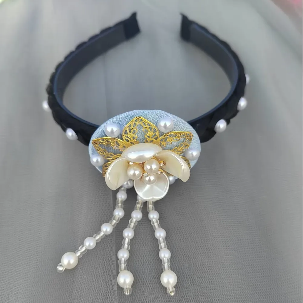 Sweet Flower Korean Headband Tassels Beaded Hanbok Hairband Pearl Headdress Stage Dance Hair Hoop Ladies
Sweet Flower Korean Headband Tassels Beaded Hanbok Hairband Pearl Headdress Stage Dance Hair Hoop Ladies