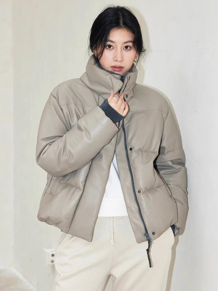 Casual Short Genuine Leather Winter Down Jackets for Women High-end Cashmere Stand Collar Real Sheepskin White Goose Down Coat
Casual Short Genuine Leather Winter Down Jackets for Women High-end Cashmere Stand Collar Real Sheepskin White Goose Down Coat