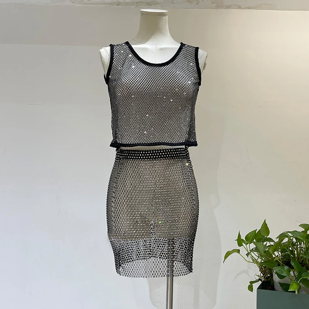 Women Sexy Rhinestone Skirt Shiny Diamond Mesh Perspective Short Skirts Casual Beach Wear Bring Party Club Dress Blingbling Tops
Women Sexy Rhinestone Skirt Shiny Diamond Mesh Perspective Short Skirts Casual Beach Wear Bring Party Club Dress Blingbling Tops