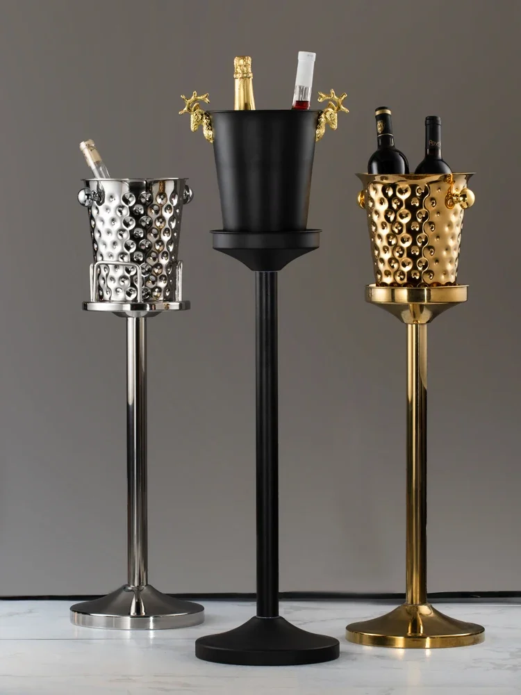 Thickened metal stainless steel ice bucket rack, European style staghorn champagne bucket hammer pattern ice bucket,
Thickened metal stainless steel ice bucket rack, European style staghorn champagne bucket hammer pattern ice bucket,