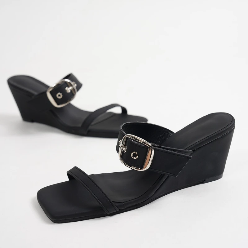 Женские тапочки на высоком каблуке. Дизайнерские туфли на каблуке с пряжкой. Модные сандалии на танкетке. Новые тенденции 202. Туфли-лодочки. Летнее платье. Zapatillas De Mujer.
Женские тапочки на высоком каблуке. Дизайнерские туфли на каблуке с пряжкой. Модные сандалии на танкетке. Новые тенденции 202. Туфли-лодочки. Летнее платье. Zapatillas De Mujer.