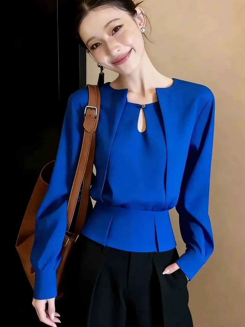Unique Blue Hollow out Design Long Sleeve Shirt Women's Business Casual Style Slim Fit Waist Cinched Apparels Fashionable Top
Unique Blue Hollow out Design Long Sleeve Shirt Women's Business Casual Style Slim Fit Waist Cinched Apparels Fashionable Top