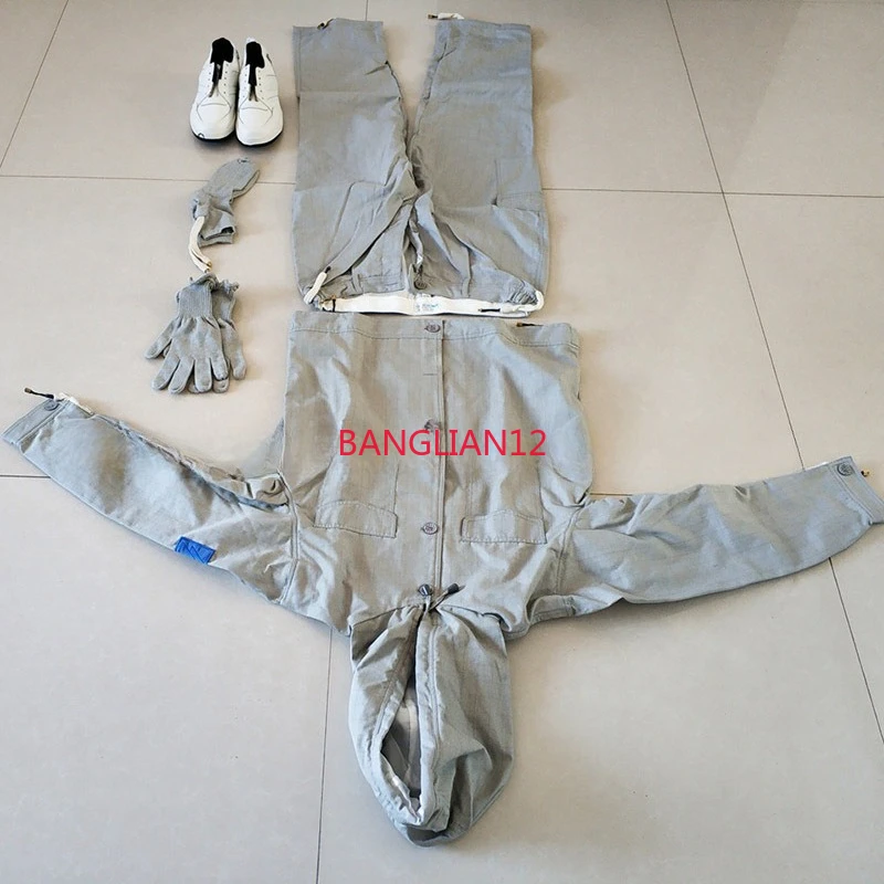 Split type live work shielding suit 500kV equal potential pressure suit
Split type live work shielding suit 500kV equal potential pressure suit