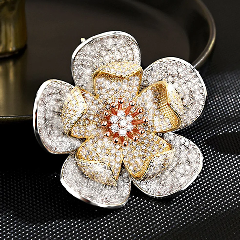 Изысканные броши-цветы с микроинкрустацией цирконами для женщин: роскошный дизайн, двойной слой, элегантный цветочный корсаж
Изысканные броши-цветы с микроинкрустацией цирконами для женщин: роскошный дизайн, двойной слой, элегантный цветочный корсаж