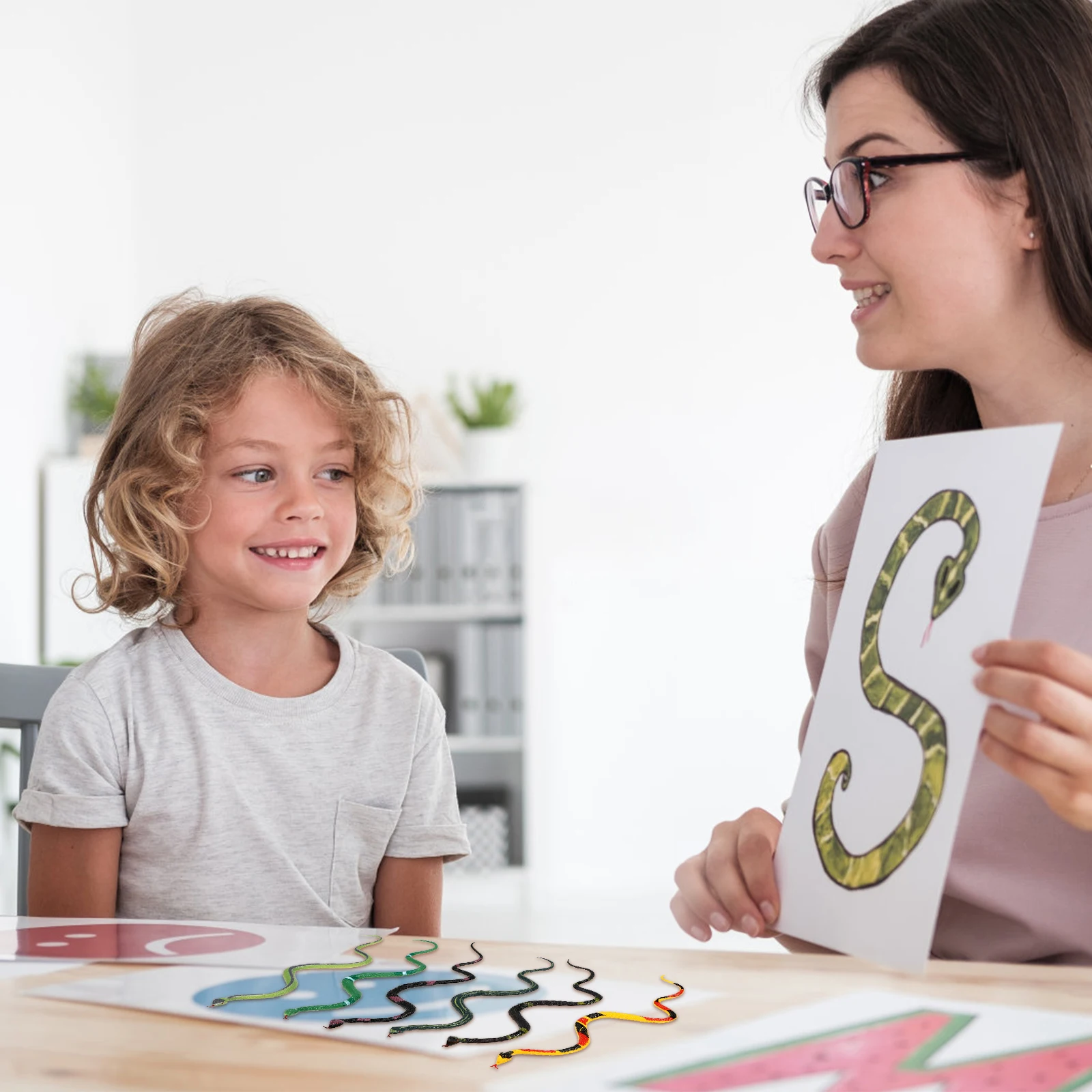 6pcs Fake Figures Lifelike Realistic Prank Halloween Decorations Prank Flexible Sturdy Plastic Lifelike Snake Snake Decor
6pcs Fake Figures Lifelike Realistic Prank Halloween Decorations Prank Flexible Sturdy Plastic Lifelike Snake Snake Decor