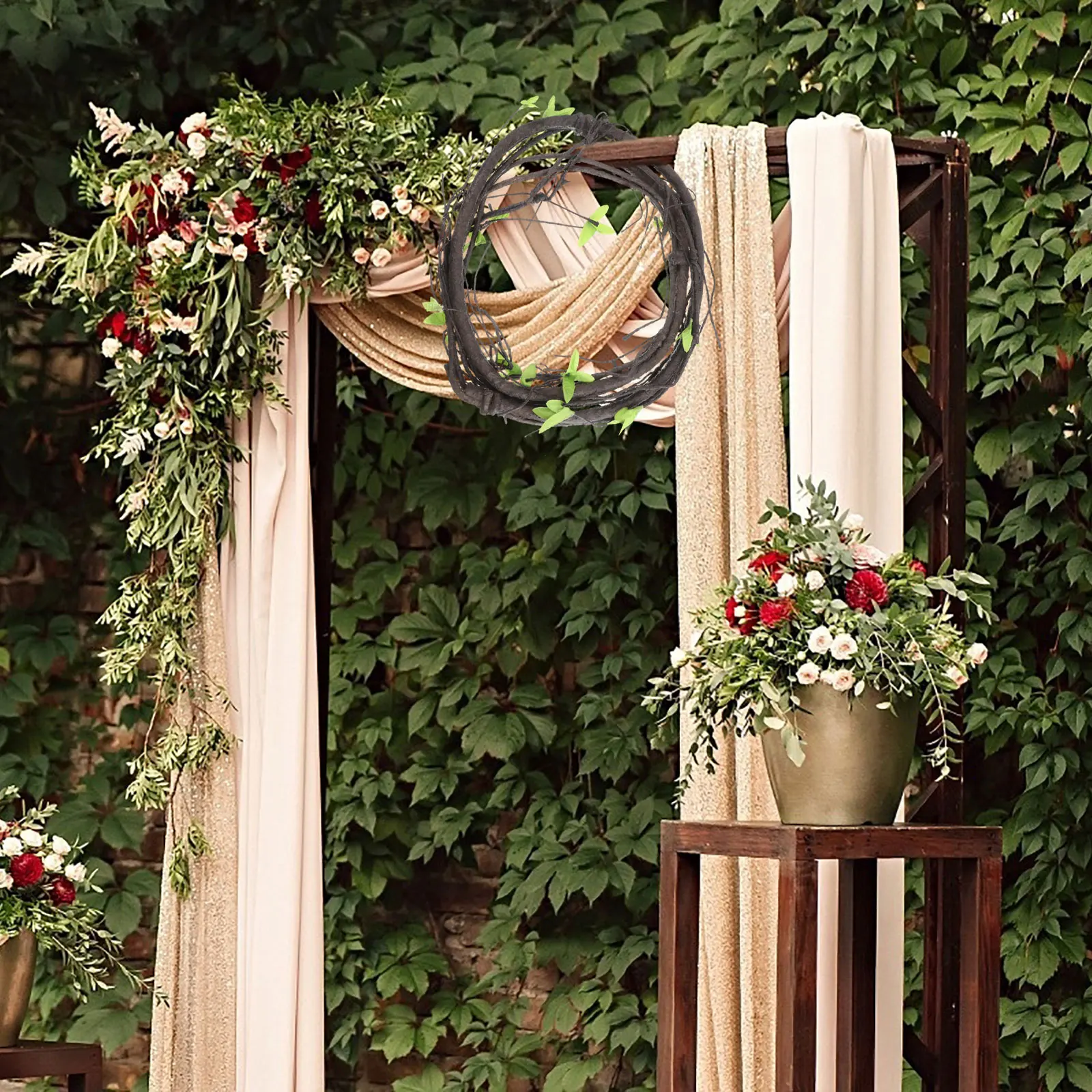 Artificial Vine Decor Fake Withered Vine Simulation Plant Scene Decoration Bendable Natural Look Indoor Outdoor Garden
Artificial Vine Decor Fake Withered Vine Simulation Plant Scene Decoration Bendable Natural Look Indoor Outdoor Garden