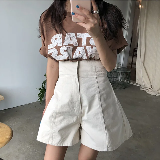 Loose High Waisted Harlan Denim Shorts Women Zipper Fly Streetwear Chic Korean Fashion Girls' Outerwear Sexy Jeans Short Female
Loose High Waisted Harlan Denim Shorts Women Zipper Fly Streetwear Chic Korean Fashion Girls' Outerwear Sexy Jeans Short Female