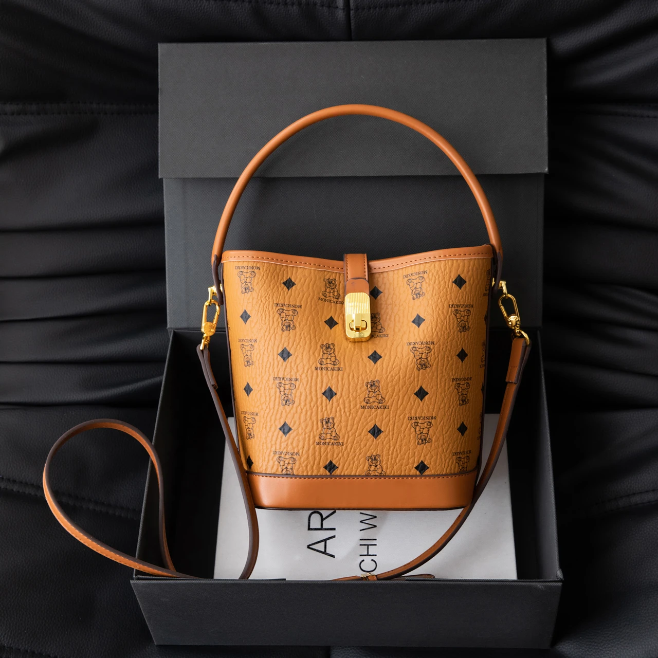 Premium Women's Messenger Bag Luxury Leather Crossbody Purse Designer Shoulder Handbag Elegant Travel Tote
Premium Women's Messenger Bag Luxury Leather Crossbody Purse Designer Shoulder Handbag Elegant Travel Tote