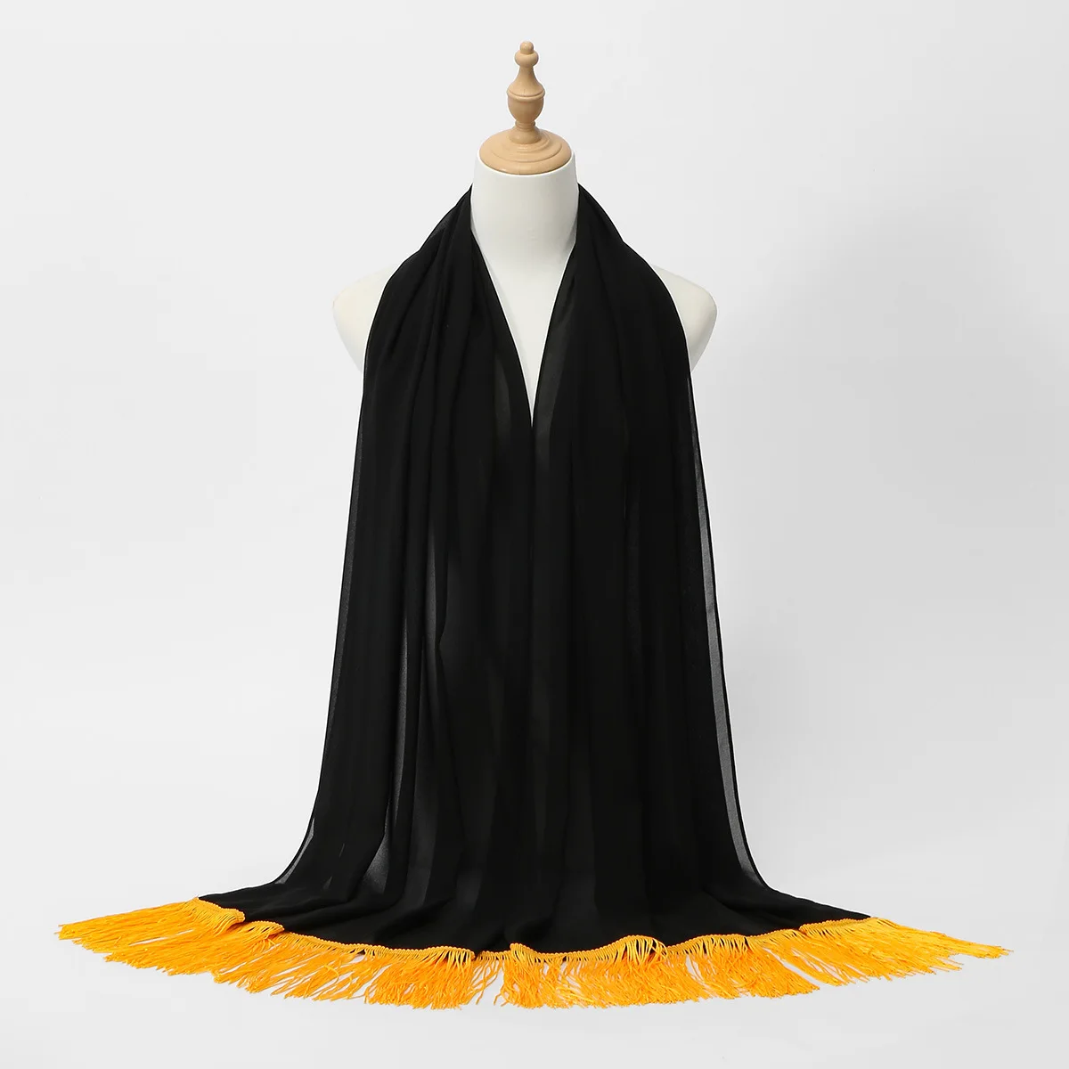 Women Chiffon Long Scarf Fringe Shawl Muslim Hijab Headscarf Islam Head Wrap Tassel Scarves Foulard Bandanas Headband Turbante
Women Chiffon Long Scarf Fringe Shawl Muslim Hijab Headscarf Islam Head Wrap Tassel Scarves Foulard Bandanas Headband Turbante