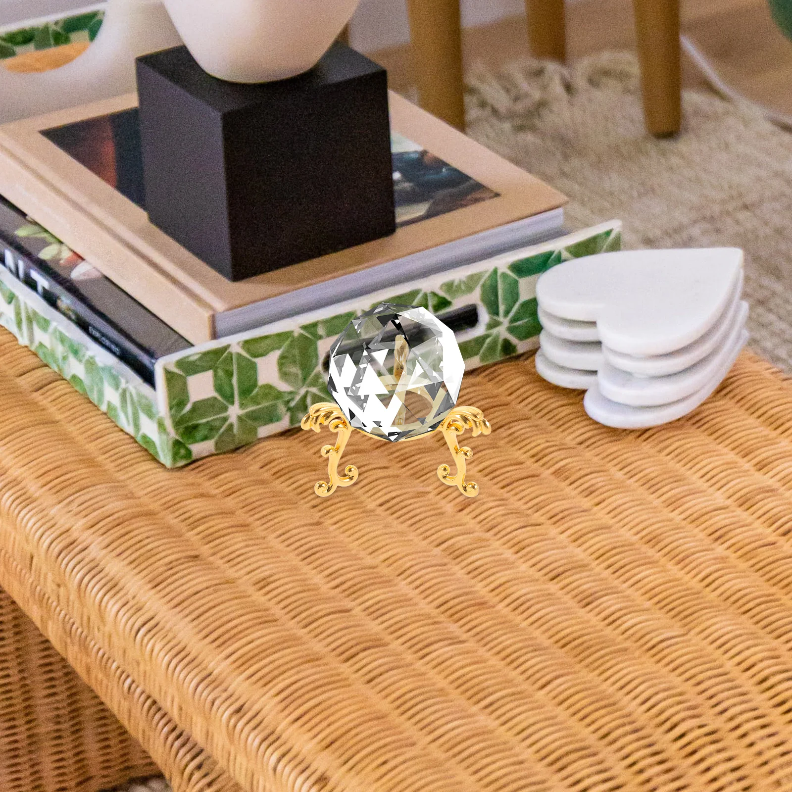 Decorative Crystal Ball Stand High Quality Metal Frame Sphere Holder for Displaying Crystal Balls Indoor Home Decoration
Decorative Crystal Ball Stand High Quality Metal Frame Sphere Holder for Displaying Crystal Balls Indoor Home Decoration