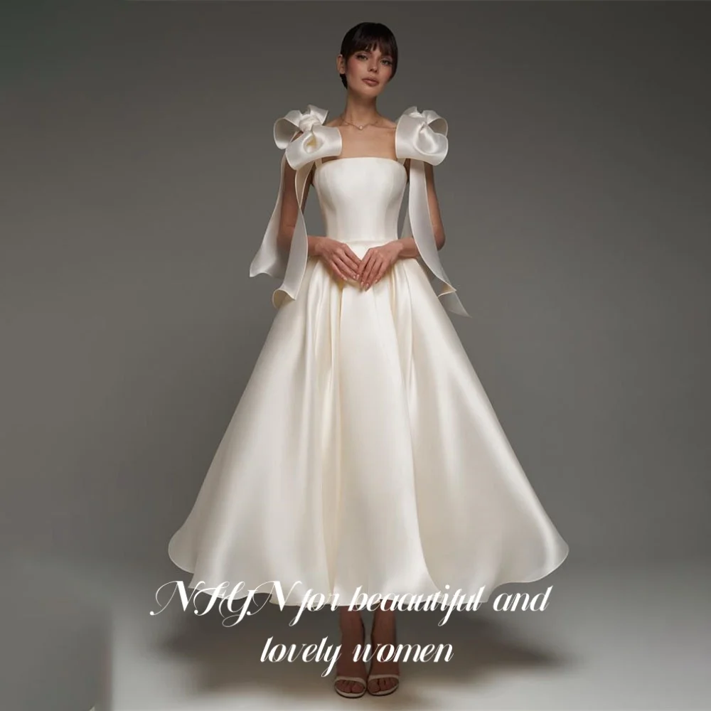 NFYN White Simple Long Stain Party Dress A Line Sleeveless Tank Night Dresses Pleats Ruched Evening Gown with Bows Customized
NFYN White Simple Long Stain Party Dress A Line Sleeveless Tank Night Dresses Pleats Ruched Evening Gown with Bows Customized