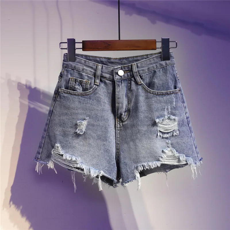 High Waist Denim Shorts Women's Loose Fit Summer New plus Size Versatile Slimming Wide Leg A-Line Super Short Hot Pants
High Waist Denim Shorts Women's Loose Fit Summer New plus Size Versatile Slimming Wide Leg A-Line Super Short Hot Pants