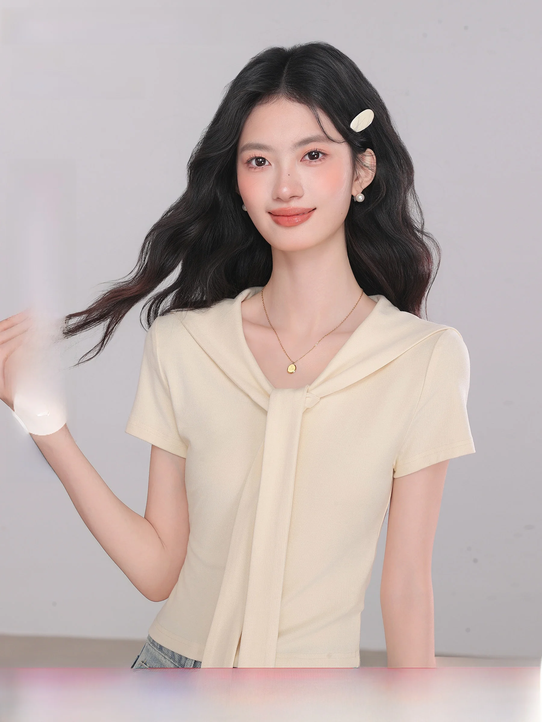 Slim Fit Short Sleeve V Neck T Shirt Women's Summer Korean Style Yellow Sash Design Sensation Navy Collar Top
Slim Fit Short Sleeve V Neck T Shirt Women's Summer Korean Style Yellow Sash Design Sensation Navy Collar Top