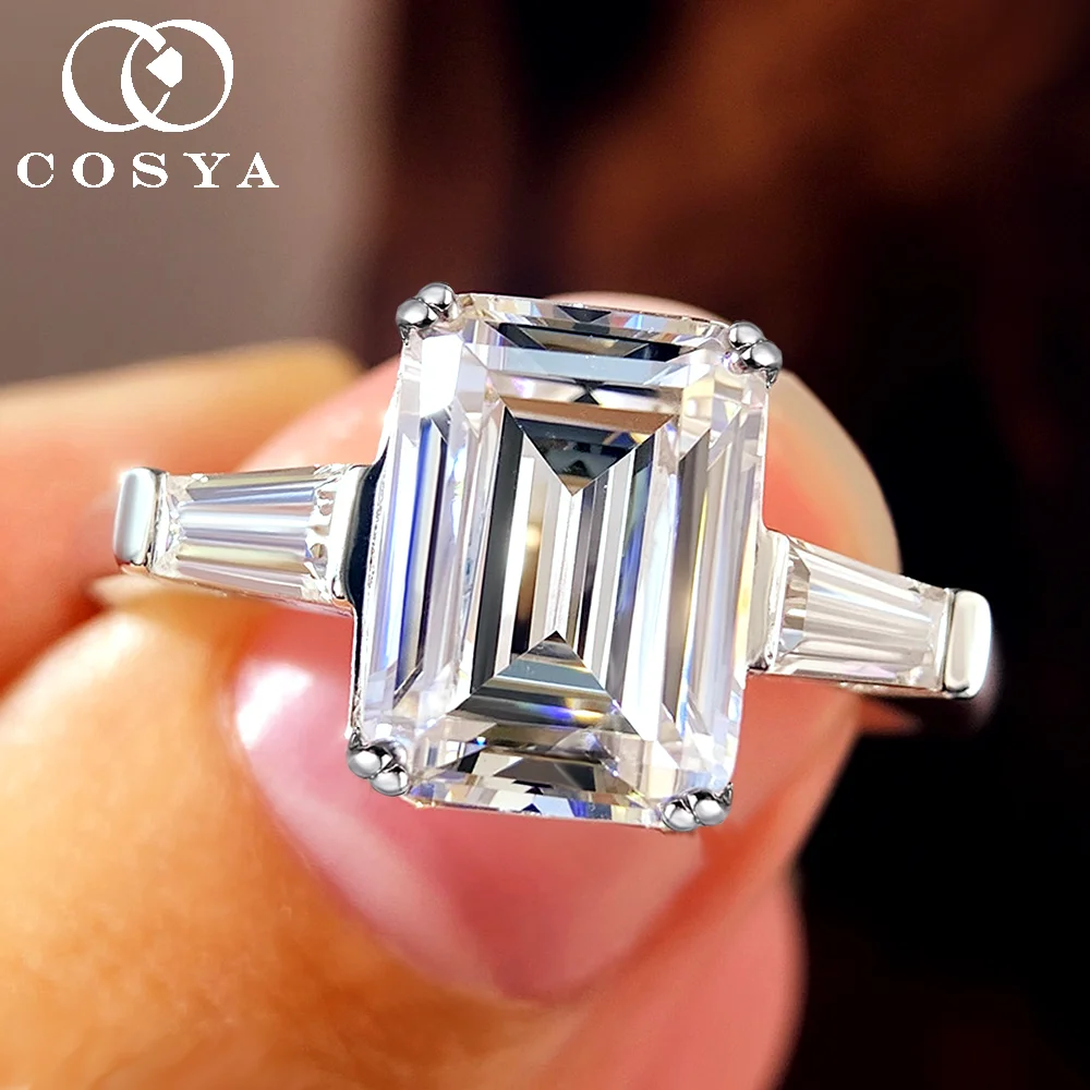 COSYA Certified 1-4CT Emerald Cut Moissanite Ring for Women 100% 925 Silver Wedding 3 Stone Band Engagement D Color Fine Jewelry
COSYA Certified 1-4CT Emerald Cut Moissanite Ring for Women 100% 925 Silver Wedding 3 Stone Band Engagement D Color Fine Jewelry