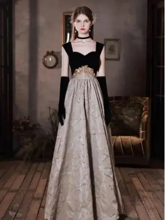 Black Velvet Evening Dress Backless Sweetheart Sleeveless Applique A-Line Elegant Lace Up Robes De Soirée Party Formal Prom Gown
Black Velvet Evening Dress Backless Sweetheart Sleeveless Applique A-Line Elegant Lace Up Robes De Soirée Party Formal Prom Gown