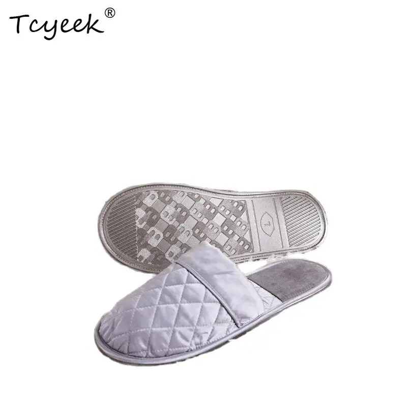 Tcyeek, 19MM 100%Real Silk Slipper, Women Men Solid, Comfortable Breathable Airplane Travel Home Shoes, Summer Fall A47039QC
Tcyeek, 19MM 100%Real Silk Slipper, Women Men Solid, Comfortable Breathable Airplane Travel Home Shoes, Summer Fall A47039QC