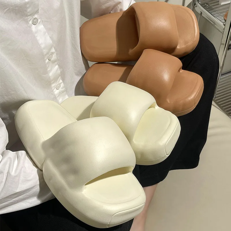 New 2023 Summer Cloud Slippers Men Flip Flops Soft Eva Slippers Indoor House Couples Outdoor Slipper Bedroom Men Sandals
New 2023 Summer Cloud Slippers Men Flip Flops Soft Eva Slippers Indoor House Couples Outdoor Slipper Bedroom Men Sandals