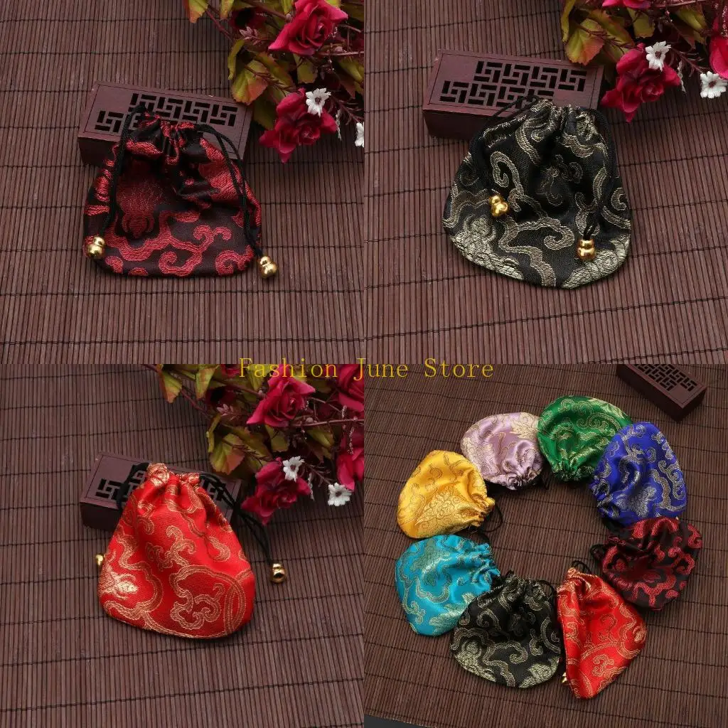 N5KA Silk Brocade Jewelry Drawstring Gift Bags Coin Purse Embroidered Candy Chocolate Bag for Wedding Party
N5KA Silk Brocade Jewelry Drawstring Gift Bags Coin Purse Embroidered Candy Chocolate Bag for Wedding Party