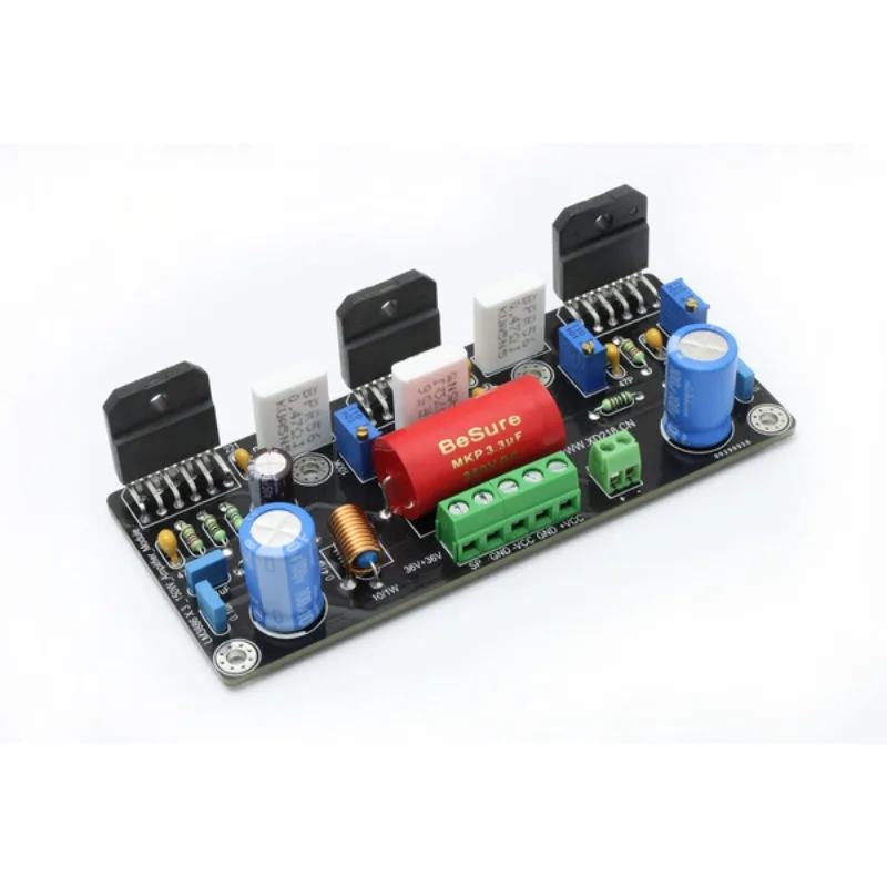 LM3886 X 3 собранных параллельных моноусилителей мощностью 150 Вт с чистым постоянным током
LM3886 X 3 собранных параллельных моноусилителей мощностью 150 Вт с чистым постоянным током