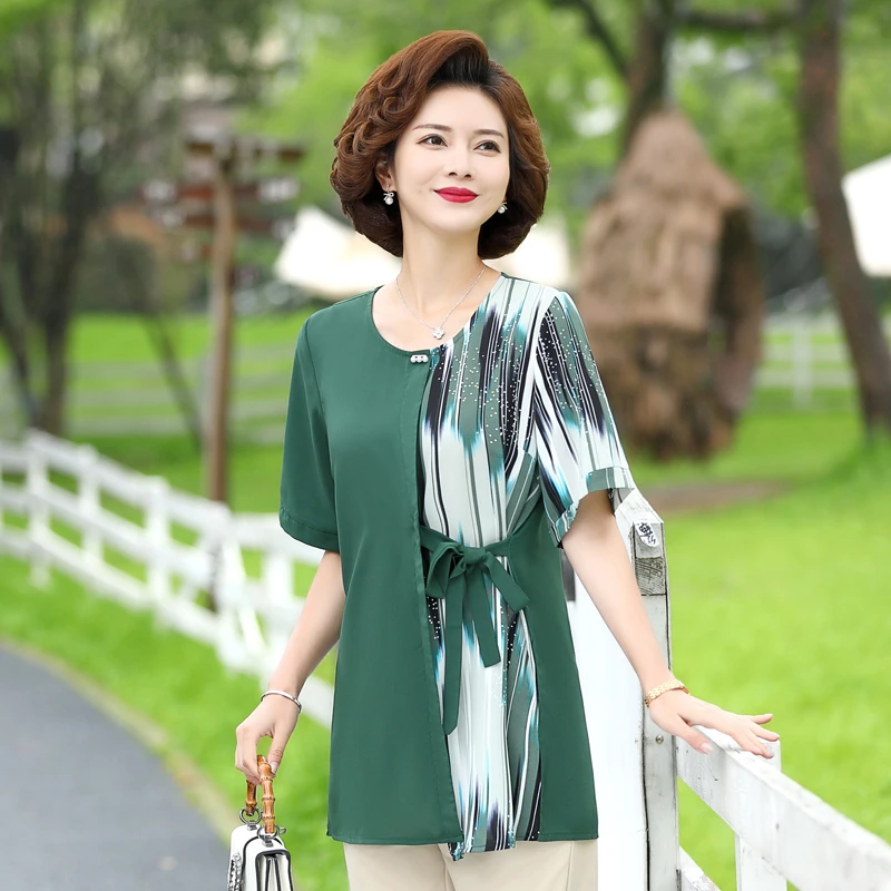 New 2022 Summer Short Sleeve Womens Clothing Fashion Chiffon Women Blouse Shirt Loose Tops Blusas XL- 5XL
New 2022 Summer Short Sleeve Womens Clothing Fashion Chiffon Women Blouse Shirt Loose Tops Blusas XL- 5XL