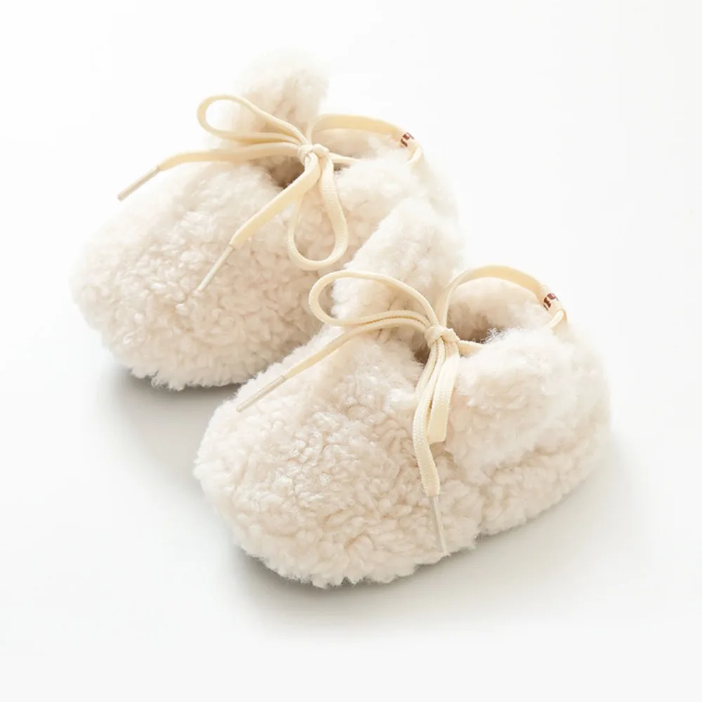 Cute Lamb Fleece Baby Walking Shoes Anti Slip Newborn Cotton Shoes Soft Thicken Crib Boots Winter
Cute Lamb Fleece Baby Walking Shoes Anti Slip Newborn Cotton Shoes Soft Thicken Crib Boots Winter