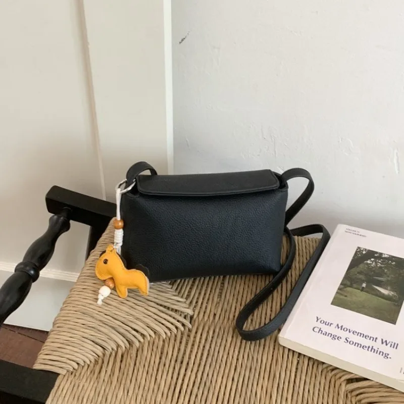 Women Luxury Elegant Leather Bag High End Classic Vintage Trendy Paris Crossbody Messenger Tote Bag
Women Luxury Elegant Leather Bag High End Classic Vintage Trendy Paris Crossbody Messenger Tote Bag