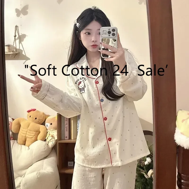 Summer new white lapel cute cartoon Hello Kitty cloud cotton pajamas women's loose casual loungewear
Summer new white lapel cute cartoon Hello Kitty cloud cotton pajamas women's loose casual loungewear