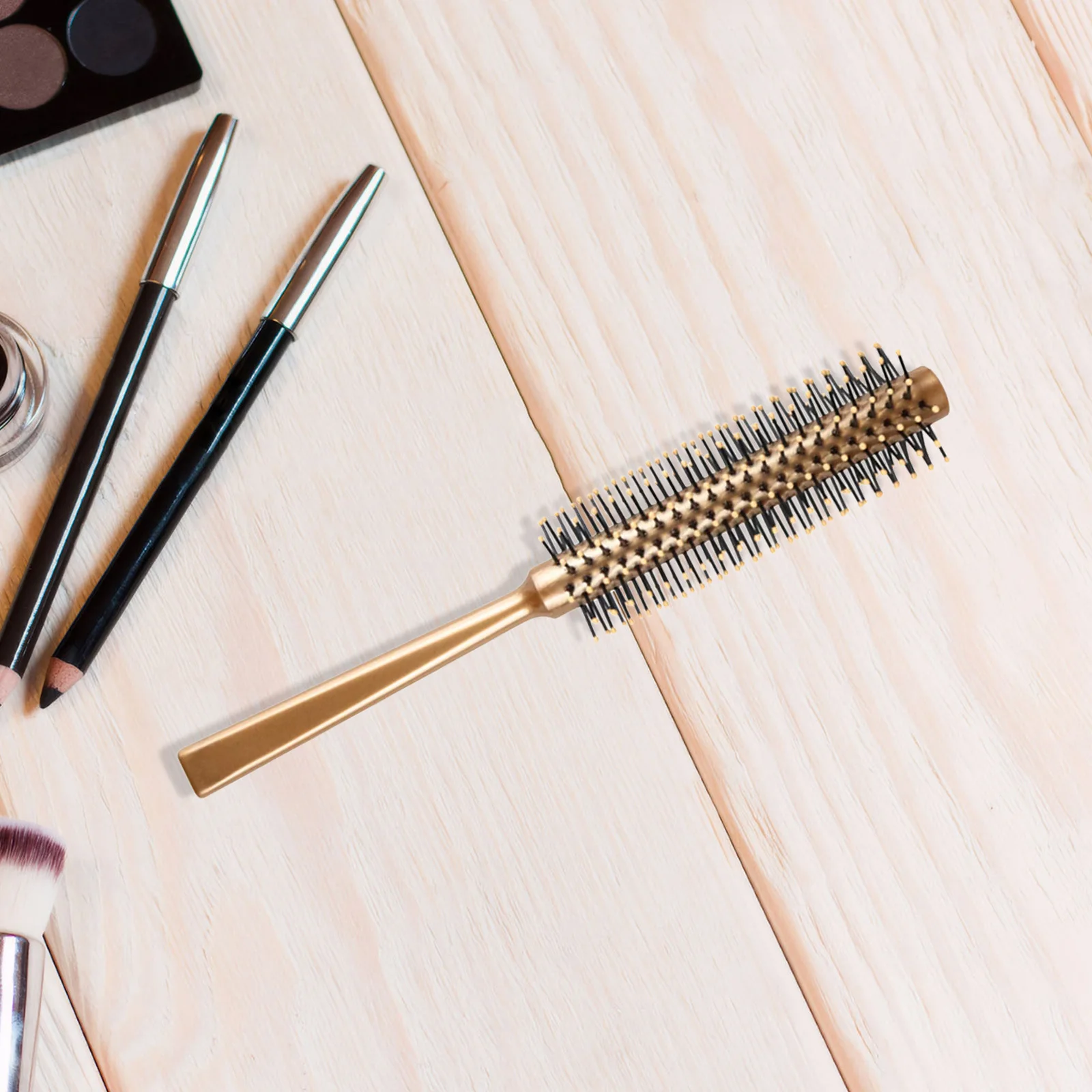 Round For Blow Drying Small Portable Roller Brush Styling Tool Travel Hair Comb For Women Curling Brush Short Hair
Round For Blow Drying Small Portable Roller Brush Styling Tool Travel Hair Comb For Women Curling Brush Short Hair