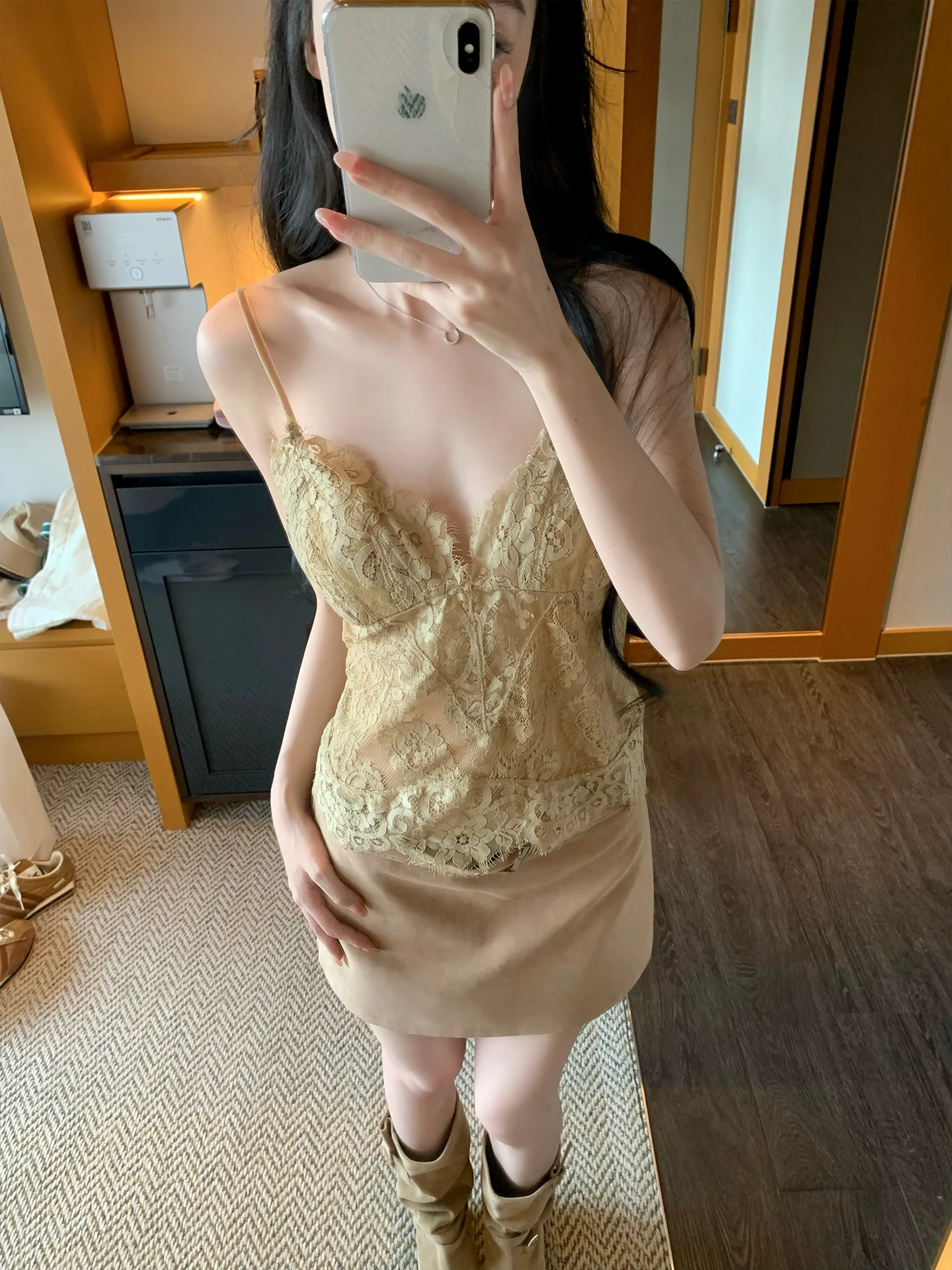 Faionable цвета хаки с кружевным ремешком GYO, женский жилет, топ, оригинальный дизайн, полиэфирное волокно, тонкая, стандартная длина, без стрейч
Faionable цвета хаки с кружевным ремешком GYO, женский жилет, топ, оригинальный дизайн, полиэфирное волокно, тонкая, стандартная длина, без стрейч