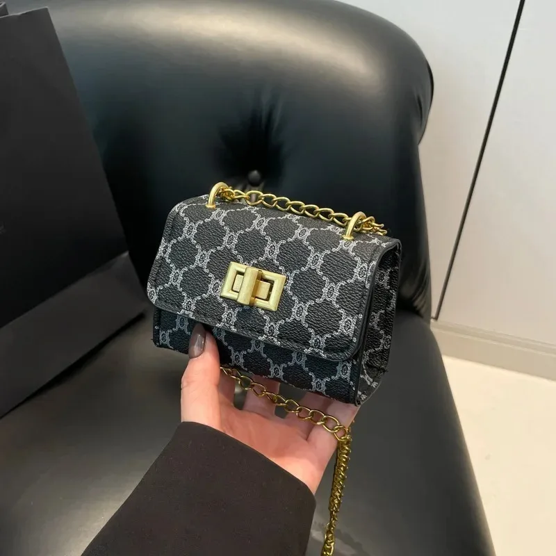 Для геометрического узора, искусственная кожа, пряжка, окрашенный край, деталь, кошелек на подкладке из искусственной кожи, стильная мини-сумка через плечо
Для геометрического узора, искусственная кожа, пряжка, окрашенный край, деталь, кошелек на подкладке из искусственной кожи, стильная мини-сумка через плечо