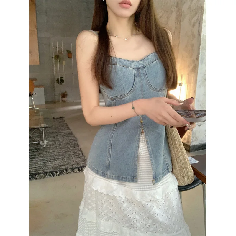 Sweet Temperament, Personality, Spicy Girl Style, Retro Denim Tank Top, Summer Slim Fit Split Top
Sweet Temperament, Personality, Spicy Girl Style, Retro Denim Tank Top, Summer Slim Fit Split Top