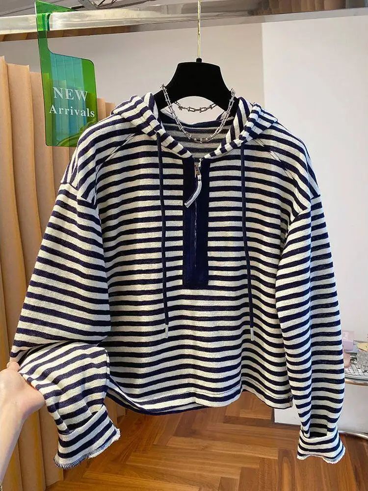 plus Size Hoodie Women's Loose Fit Striped Half Zip Casual Spring Top Cover up Slimming Versatile Female Apparel
plus Size Hoodie Women's Loose Fit Striped Half Zip Casual Spring Top Cover up Slimming Versatile Female Apparel