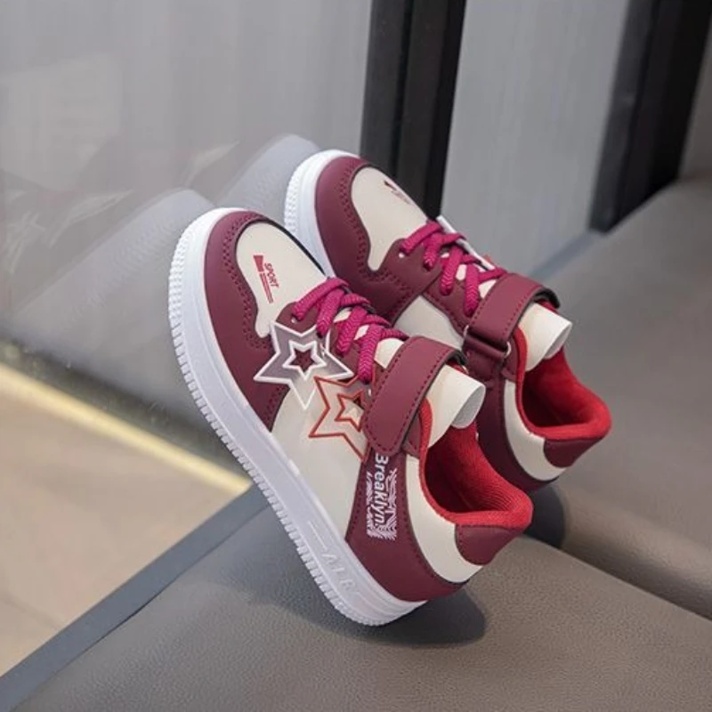 2026 Spring and Autumn New Girls Sports Shoes Soft Sole Fashionable Versatile Anti Slip Running Shoes for Kids
2026 Spring and Autumn New Girls Sports Shoes Soft Sole Fashionable Versatile Anti Slip Running Shoes for Kids