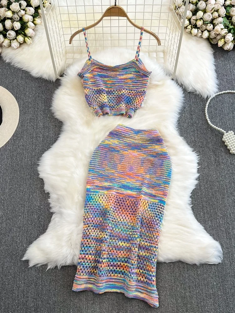 Модный комплект Blo радужного цвета, женский милый дизайн, облегающая юбка с высокой талией и топ на бретелях, костюм из двух предметов
Модный комплект Blo радужного цвета, женский милый дизайн, облегающая юбка с высокой талией и топ на бретелях, костюм из двух предметов