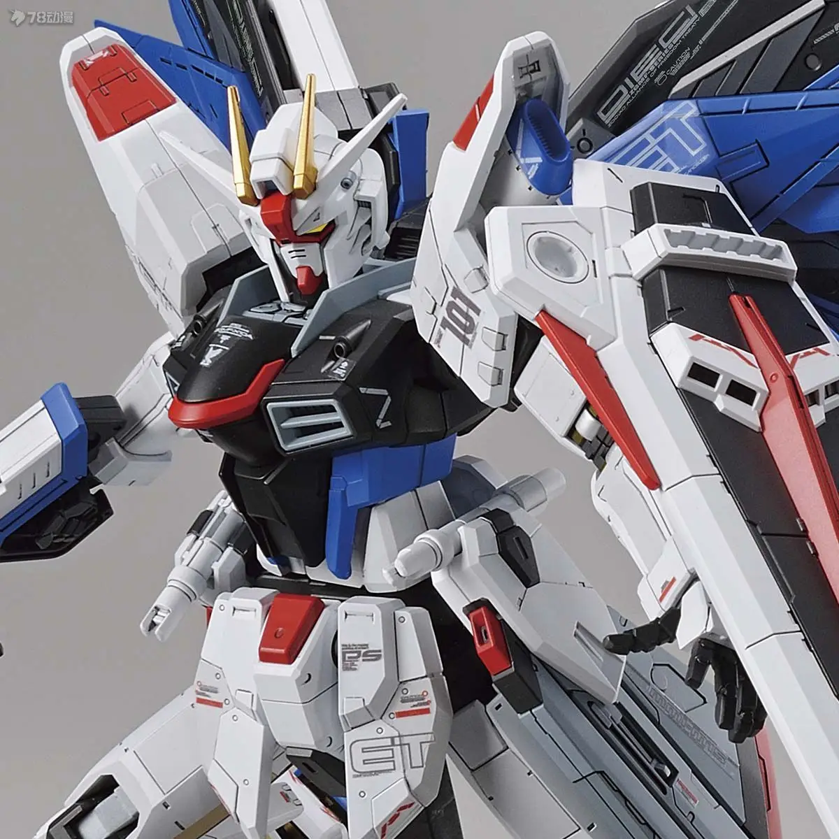BANDAI Original FM THE GUNDAM BASE LIMITED ZGMF-K10A FREEDOM GUNDAM Ver.GCP 1/100 Сборная модель игрушки Подарки для мальчиков Коллекционные
BANDAI Original FM THE GUNDAM BASE LIMITED ZGMF-K10A FREEDOM GUNDAM Ver.GCP 1/100 Сборная модель игрушки Подарки для мальчиков Коллекционные