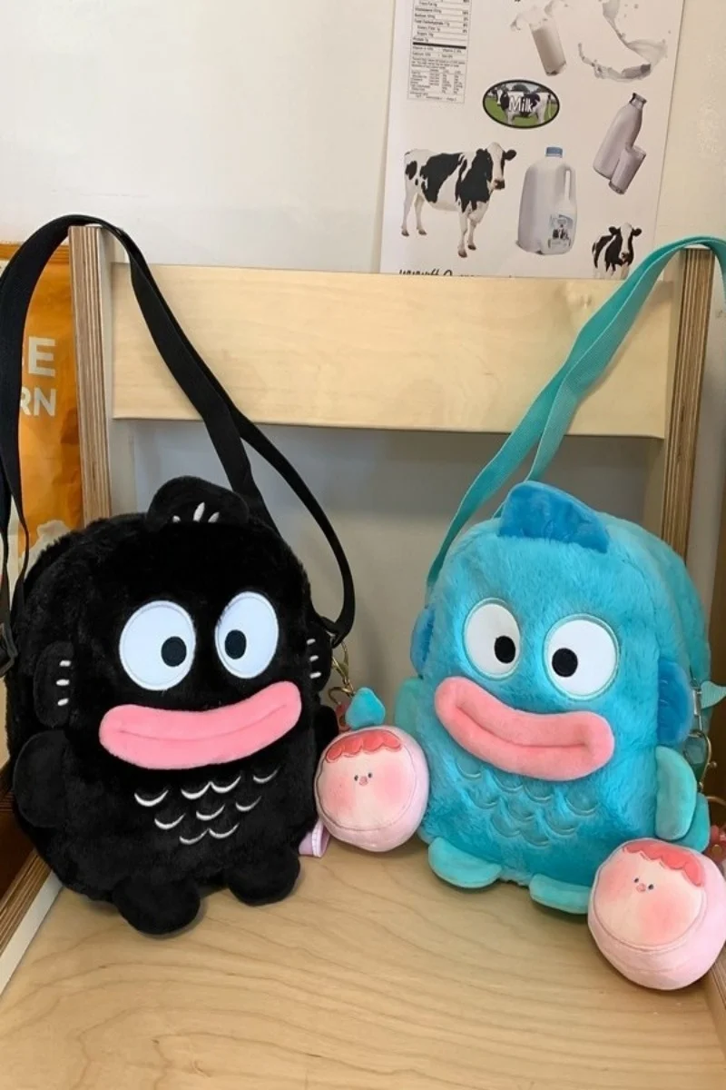 Кукла Sanrio Hangyodon, сумка через плечо с героями мультфильмов, детская сумка, сумка для мобильного телефона, портативная сумка, очаровательный подарок на день рождения, праздничный подарок
Кукла Sanrio Hangyodon, сумка через плечо с героями мультфильмов, детская сумка, сумка для мобильного телефона, портативная сумка, очаровательный подарок на день рождения, праздничный подарок