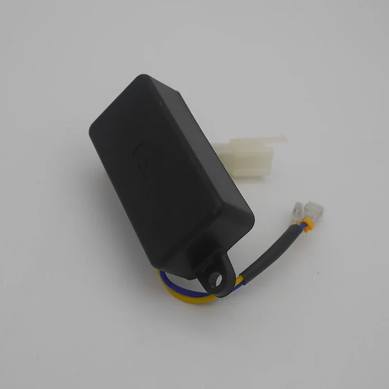 2-3KW GX160 168F Gasoline Avr Automatic Voltage Regulator Single Phase Ac Small Generator Spare Parts
2-3KW GX160 168F Gasoline Avr Automatic Voltage Regulator Single Phase Ac Small Generator Spare Parts