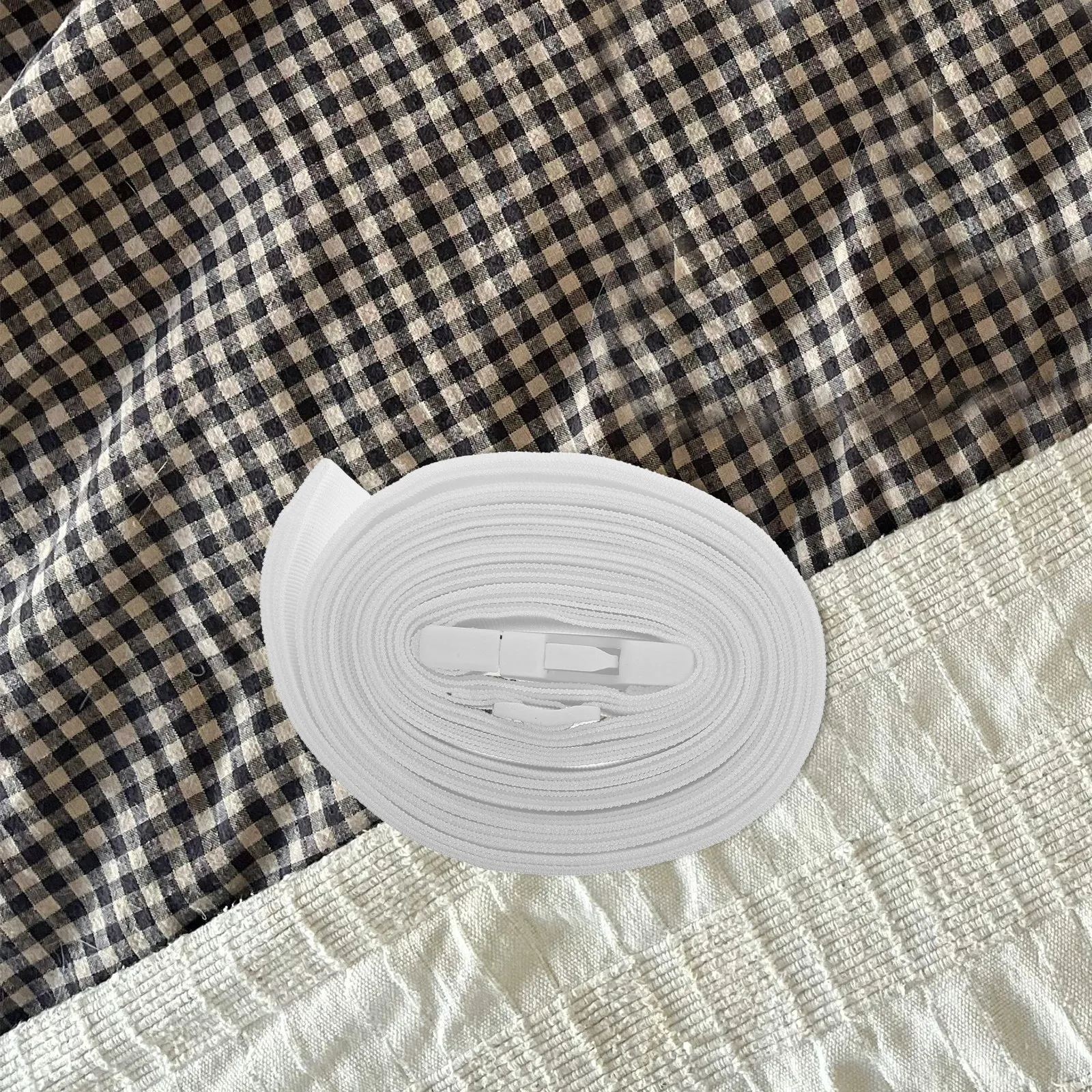 Соединитель для двух раздельных кроватей King-size, белый, с противоскользящими накладками, ремень для соединения матрасов Twin Bed Support Strap
Соединитель для двух раздельных кроватей King-size, белый, с противоскользящими накладками, ремень для соединения матрасов Twin Bed Support Strap