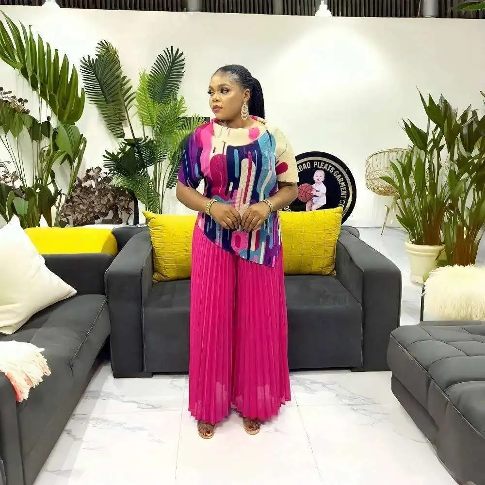 Large Size Fashionable Casual Suit with Micro Discount Irregular Printed Short Sleeved Loose Wide Leg Pants Set
Large Size Fashionable Casual Suit with Micro Discount Irregular Printed Short Sleeved Loose Wide Leg Pants Set