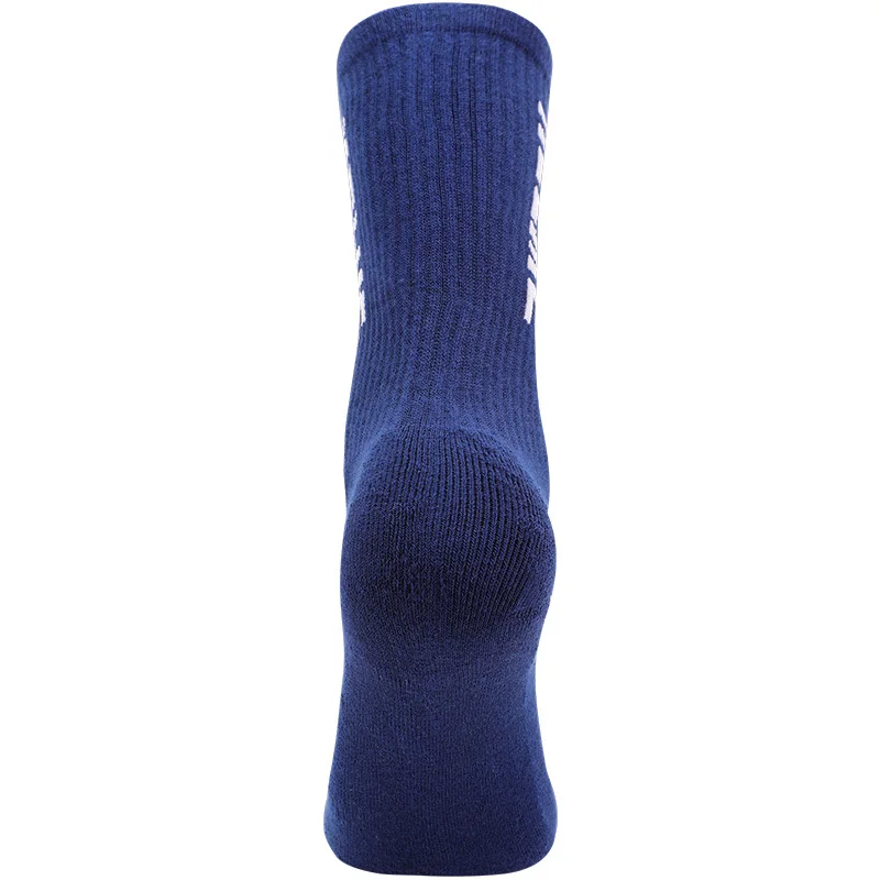 KELME new sports socks men and women fashion professional running training basketball socks mid-calf high-top breathable
KELME new sports socks men and women fashion professional running training basketball socks mid-calf high-top breathable